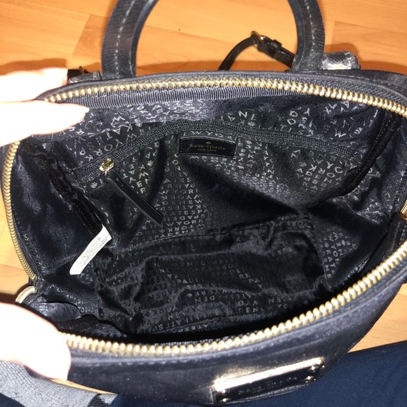 Broken but fixable Kate Spade Backback - Picture 7 of 7
